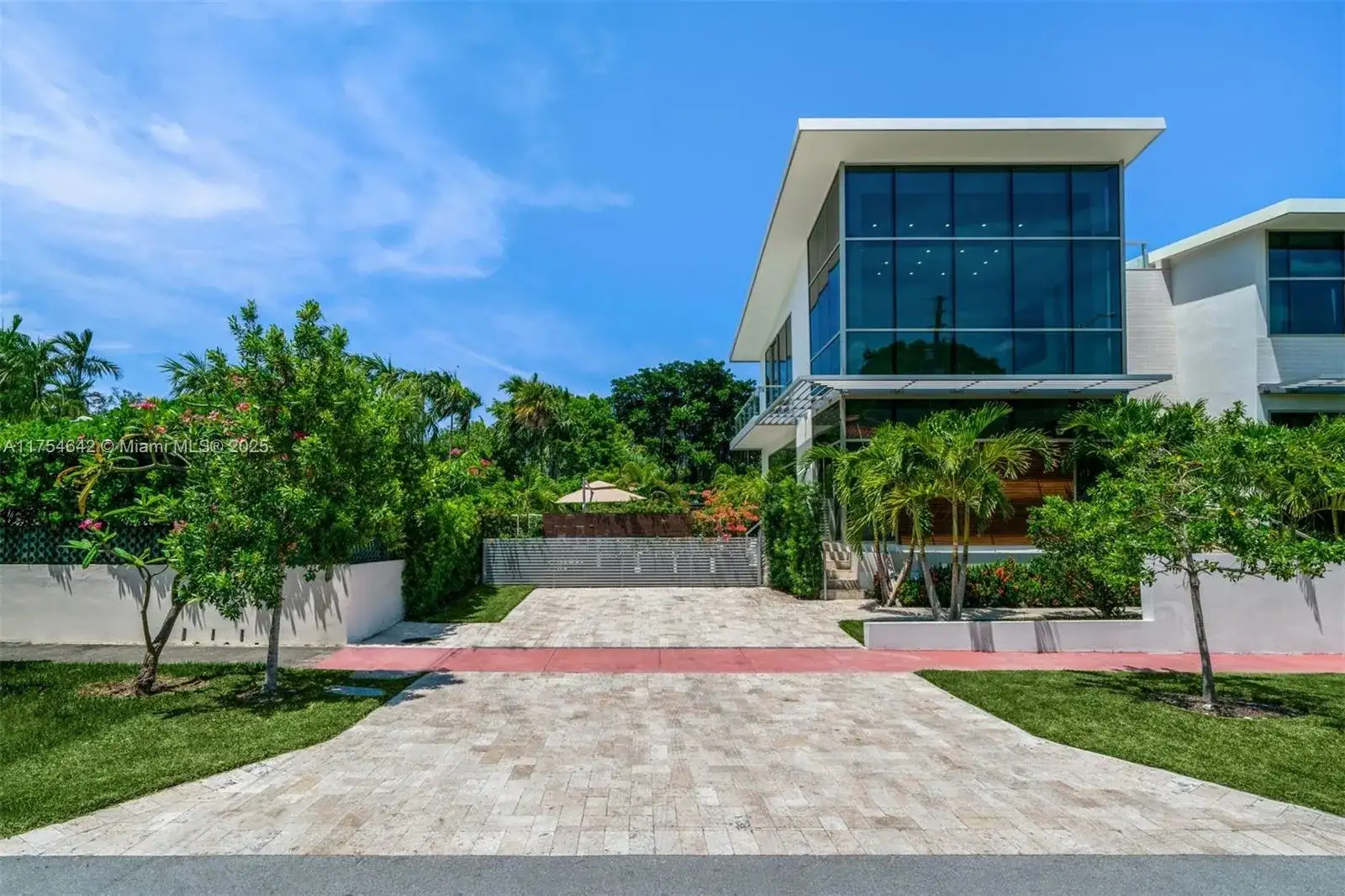 1201 W 47th St, Miami Beach FL 33140 photo 5