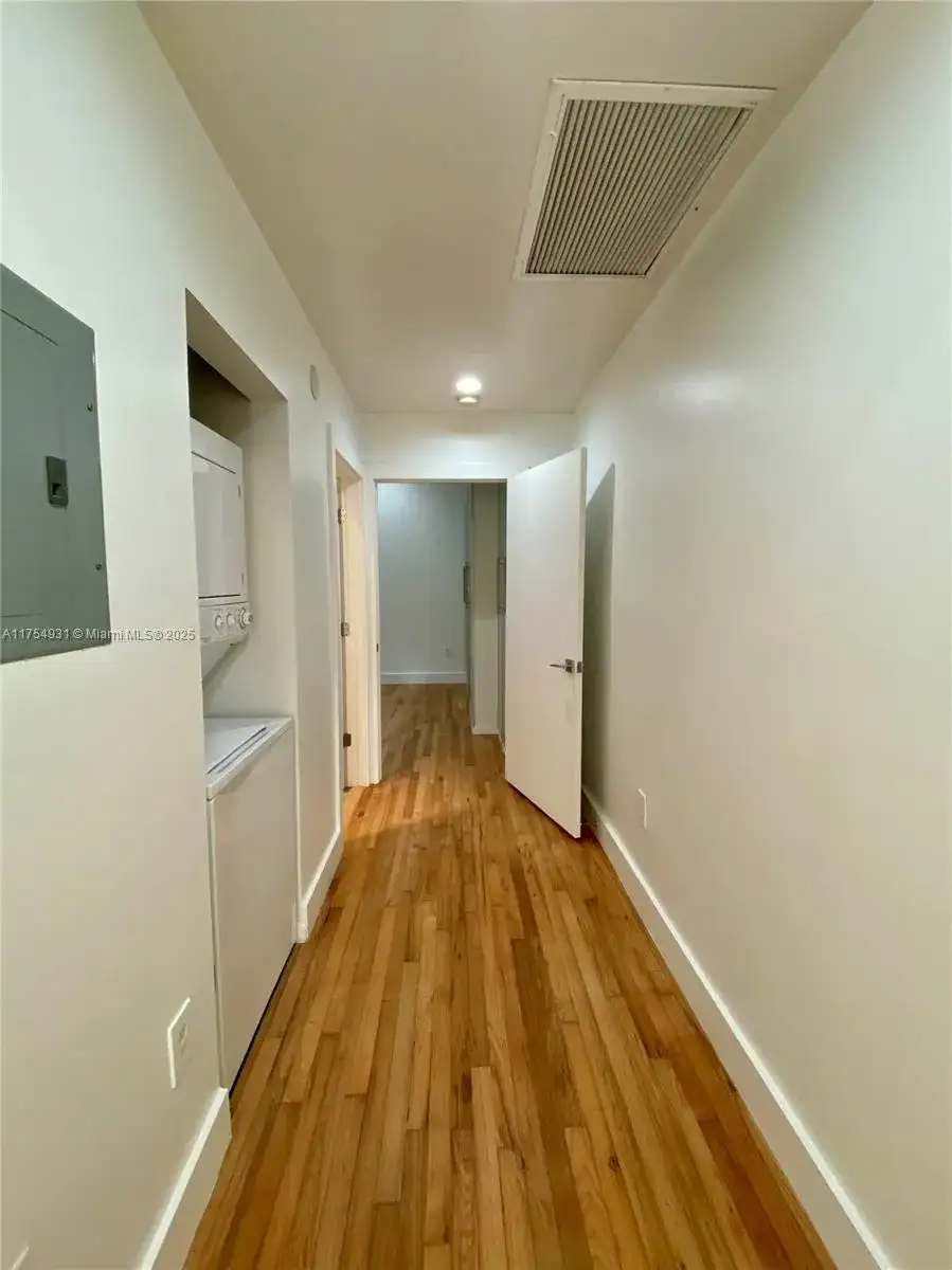 929 Michigan Ave # 5, Miami Beach FL 33139 photo 5