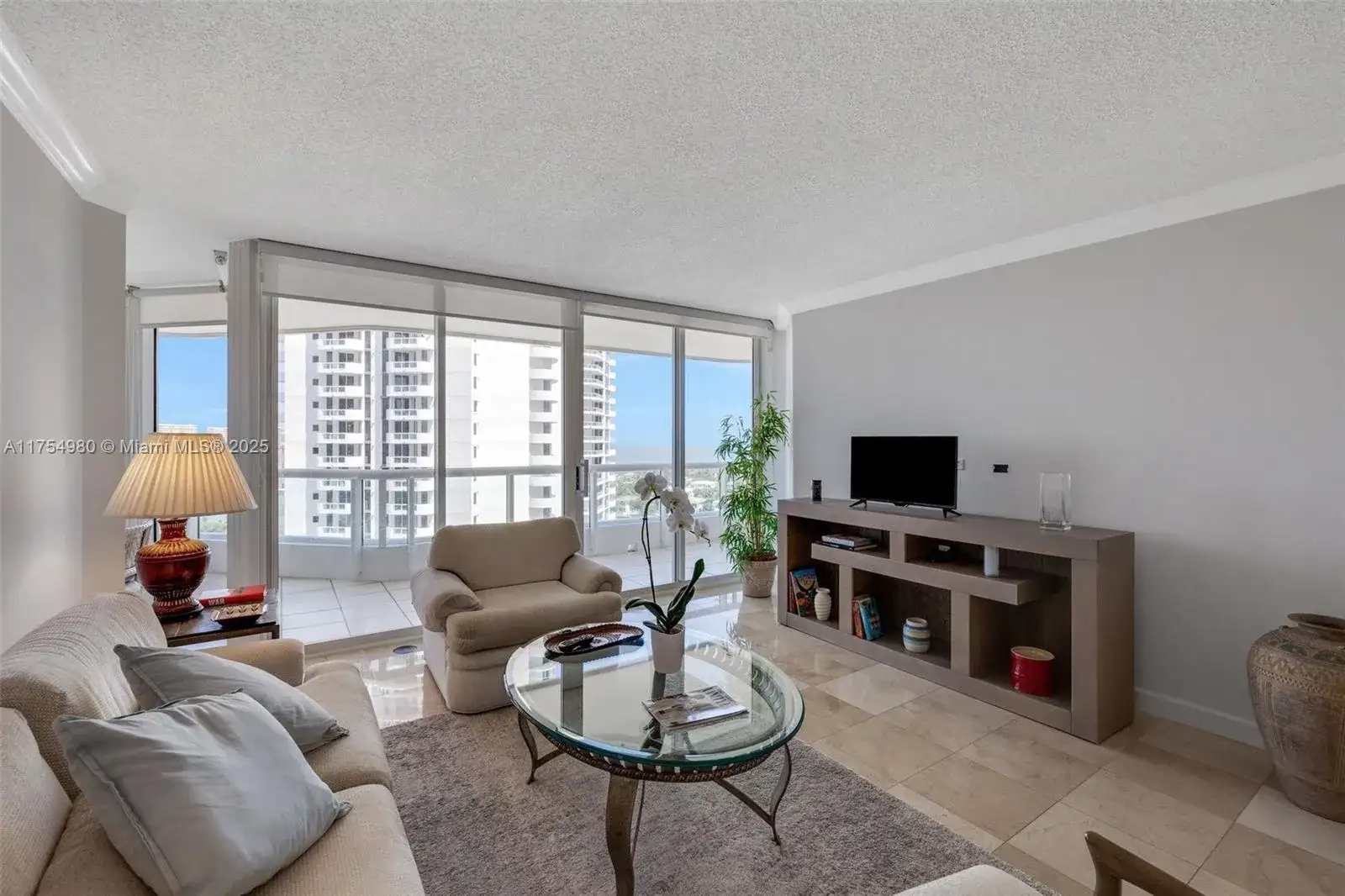 21205 Yacht Club Dr # 1802, Aventura FL 33180 photo 5