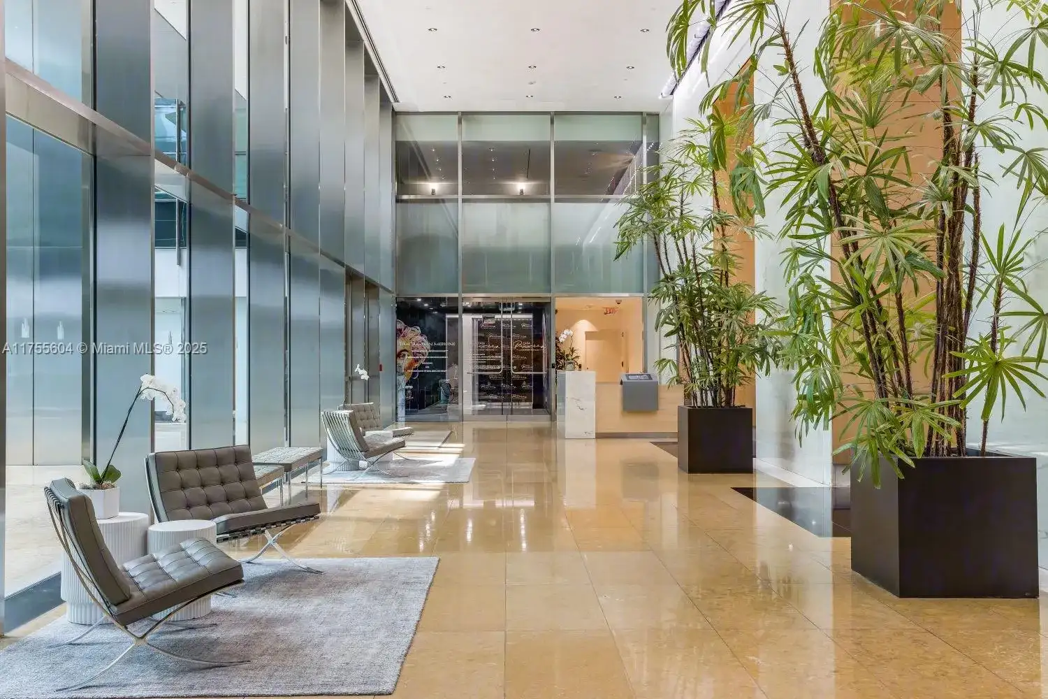 1395 Brickell Ave, Miami FL 33131 photo 2