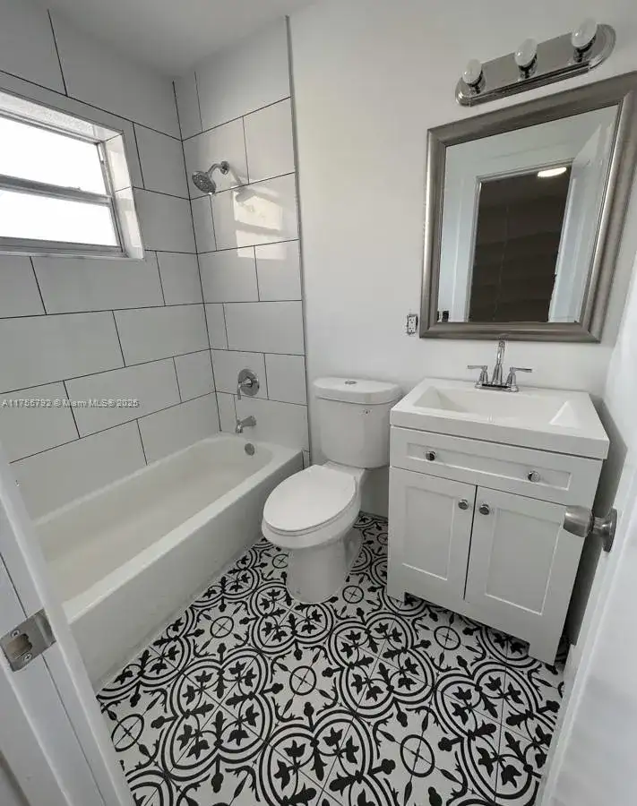 25 W 6th St # 25, Hialeah FL 33010 photo 5