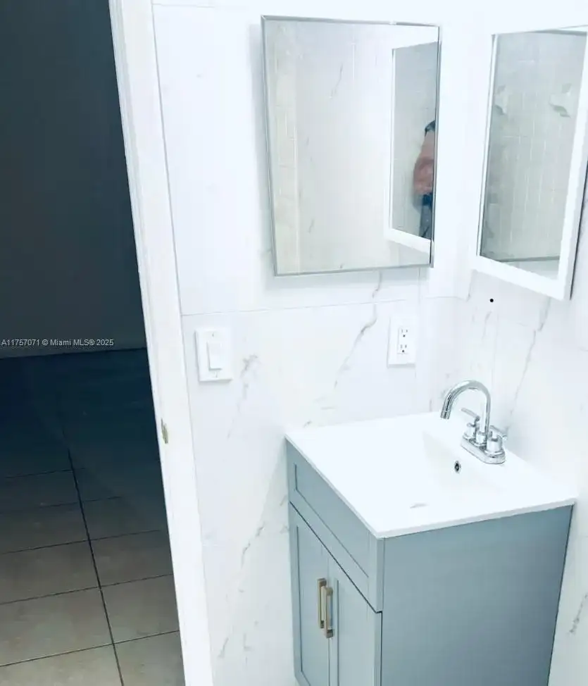 10440 NW 8th St # 103, Pembroke Pines FL 33026 photo 5