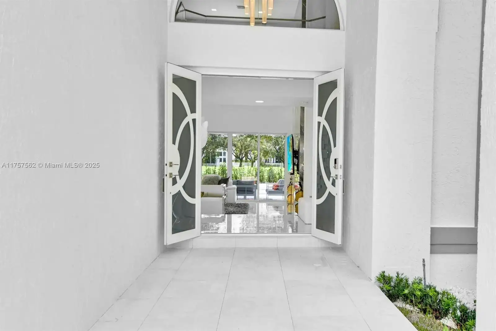 2578 NW 63rd Ln, Boca Raton FL 33496 photo 5