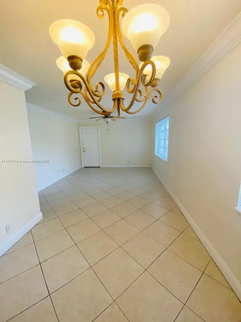 3777 NW 78th Ave # 5E, Davie FL 33024 photo 2
