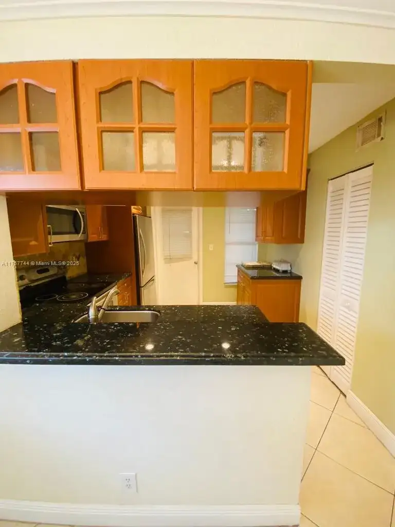 3777 NW 78th Ave # 5E, Davie FL 33024 photo 4