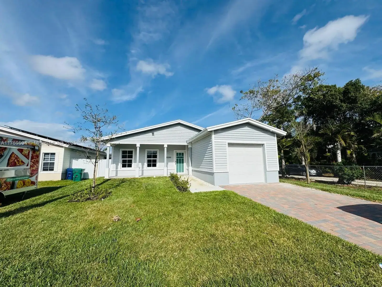 22195 Miami Ave, Goulds FL 33170 photo 3