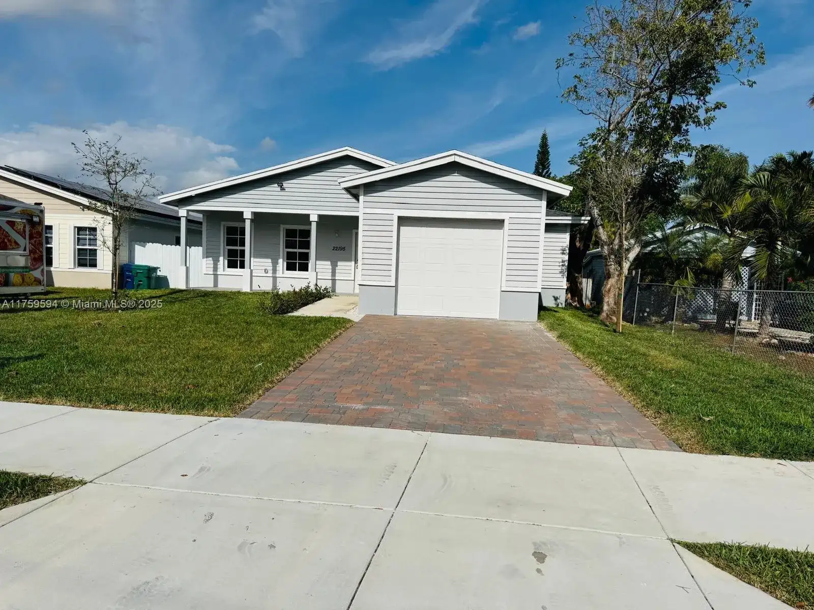 22195 Miami Ave, Goulds FL 33170 photo 4