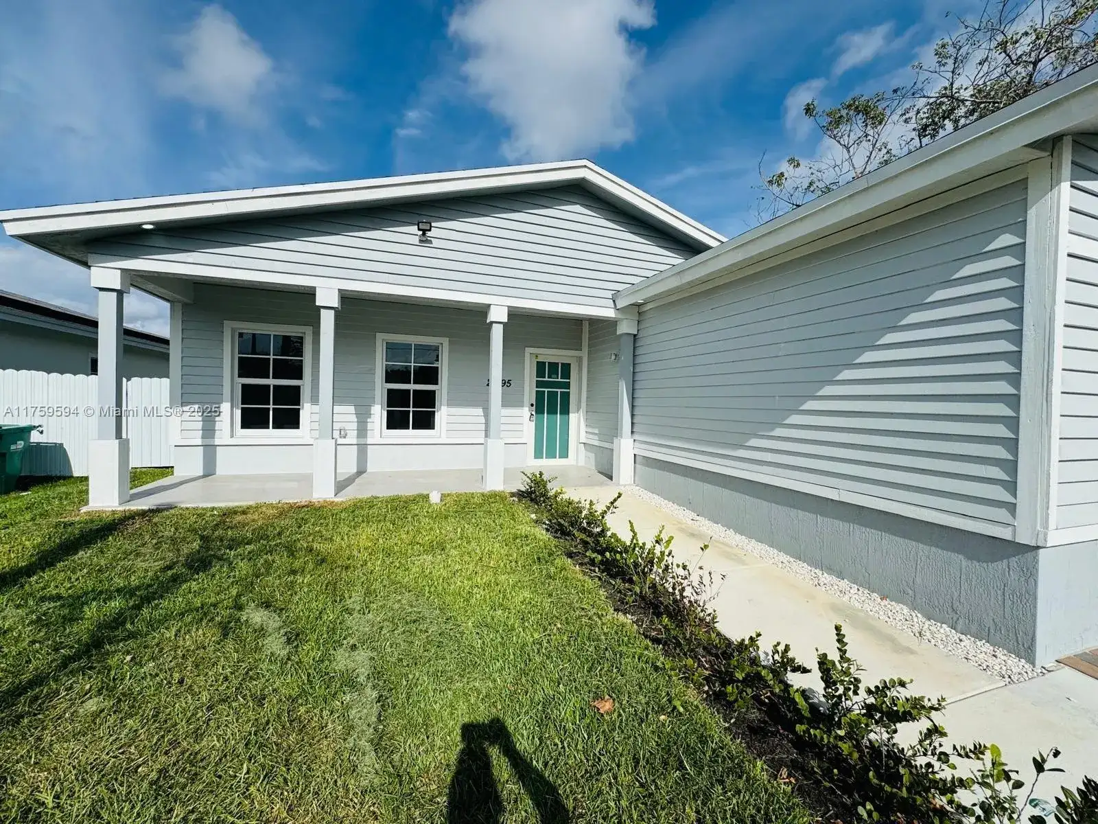 22195 Miami Ave, Goulds FL 33170 photo 5