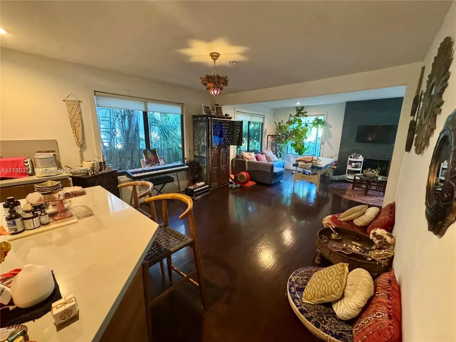7020 NE 5th Ave, Miami FL 33138 photo 2