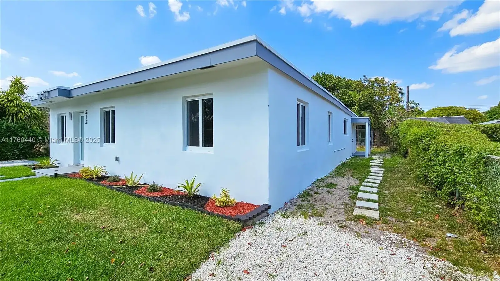 515 NW 130th St, North Miami FL 33168 photo 4