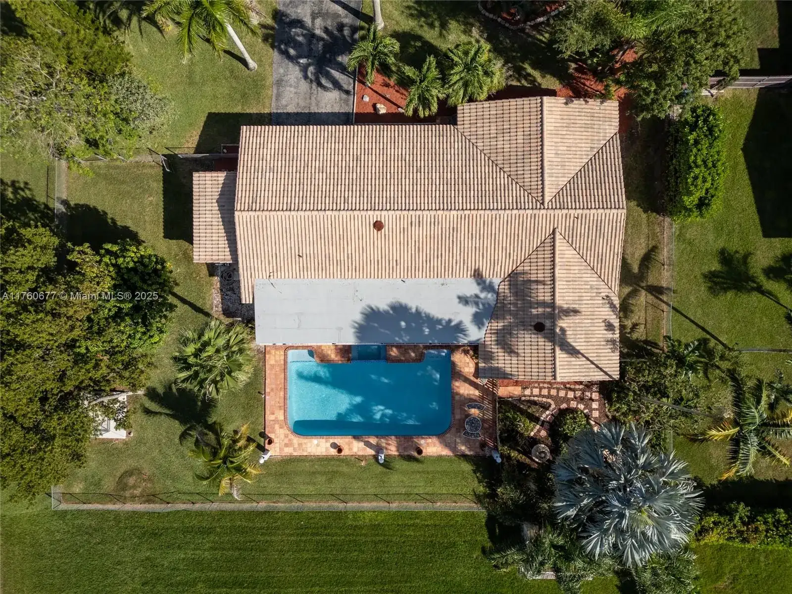 18200 SW 86th Ave, Palmetto Bay FL 33157 photo 5