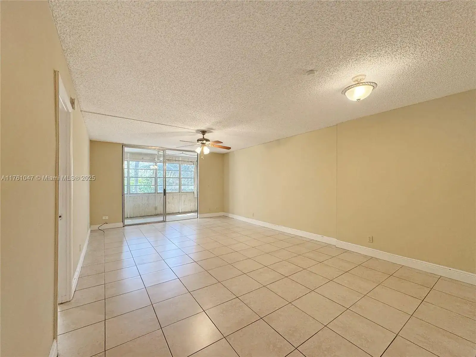 410 NW 68th Ave # 207, Plantation FL 33317 photo 3