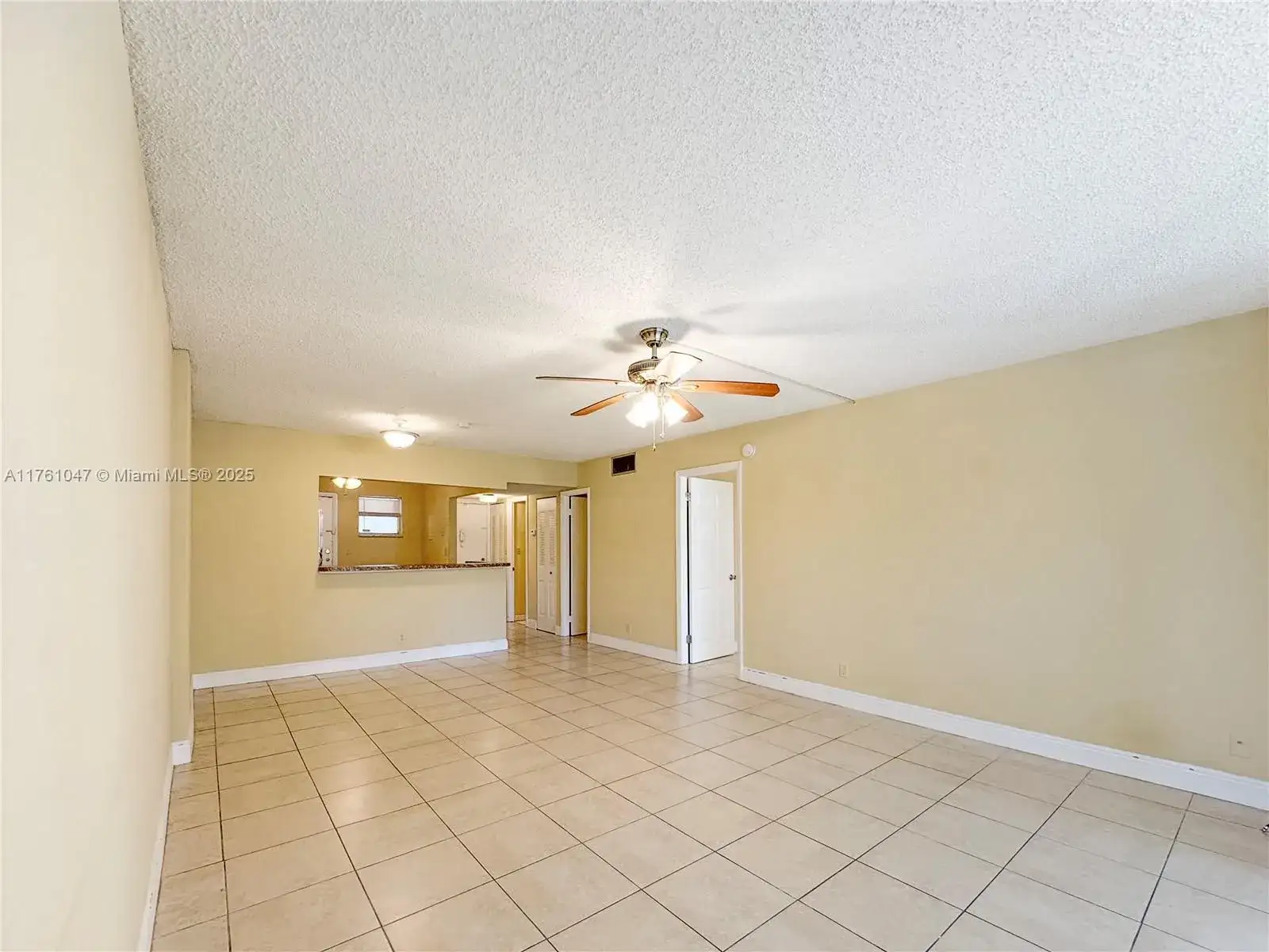 410 NW 68th Ave # 207, Plantation FL 33317 photo 4