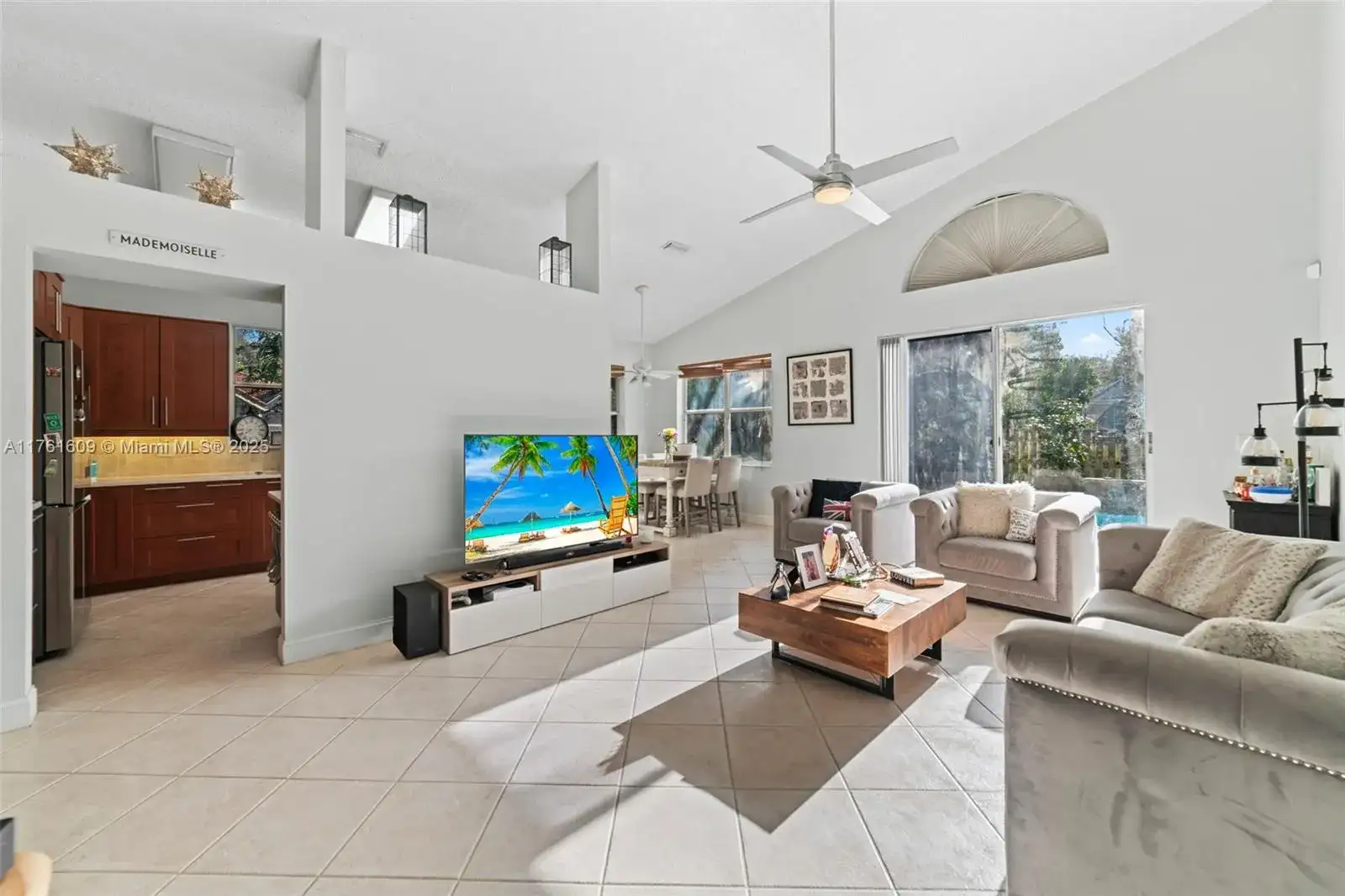 2918 Dublin Cir, Cooper City FL 33026 photo 2
