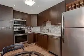 500 Bayview Dr # 420, Sunny Isles Beach FL 33160 photo 3
