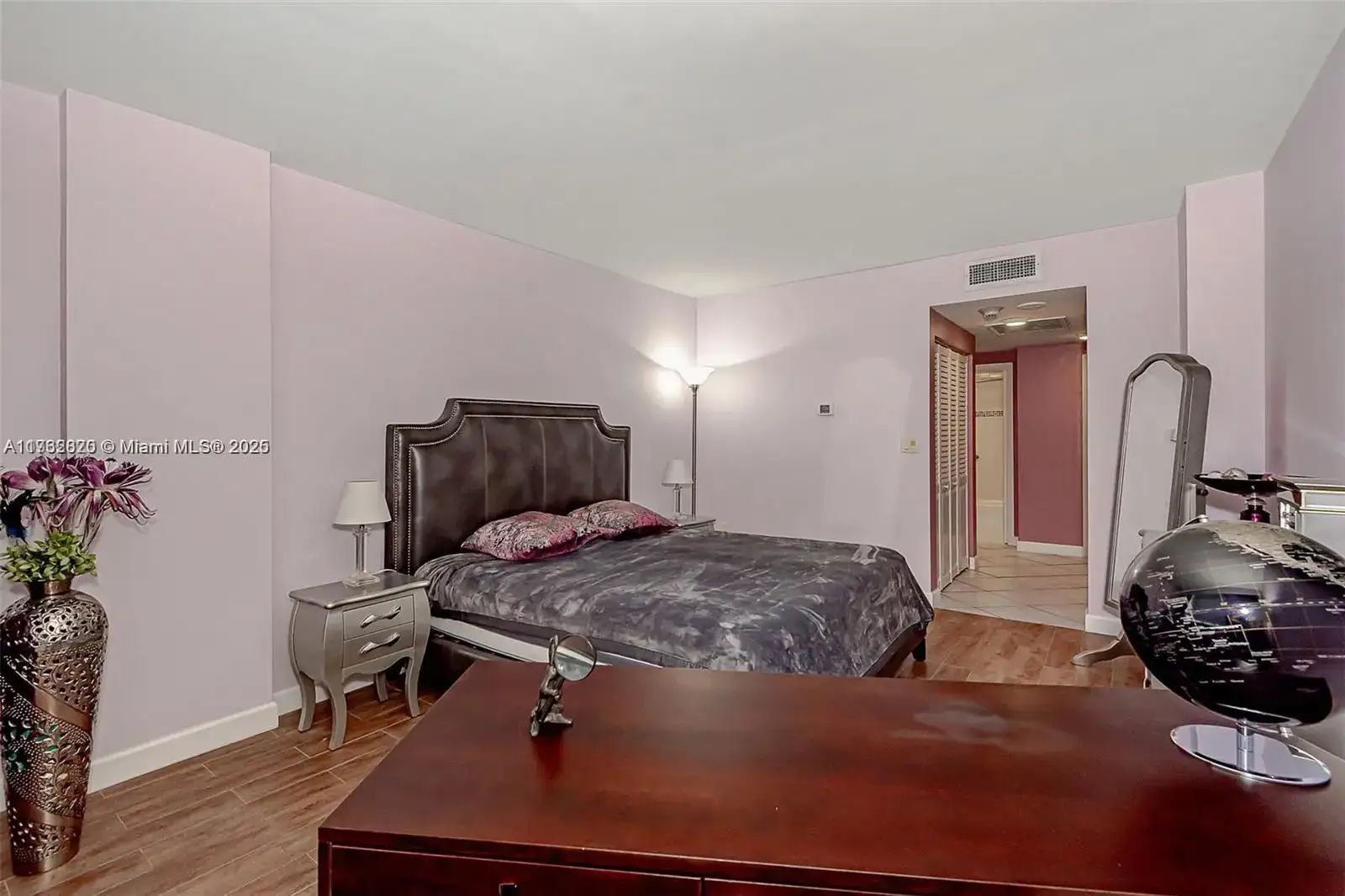 500 Bayview Dr # 420, Sunny Isles Beach FL 33160 photo 4