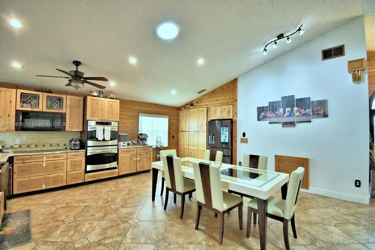 260 CHESHIRE WAY, Davenport FL 33897 photo 4