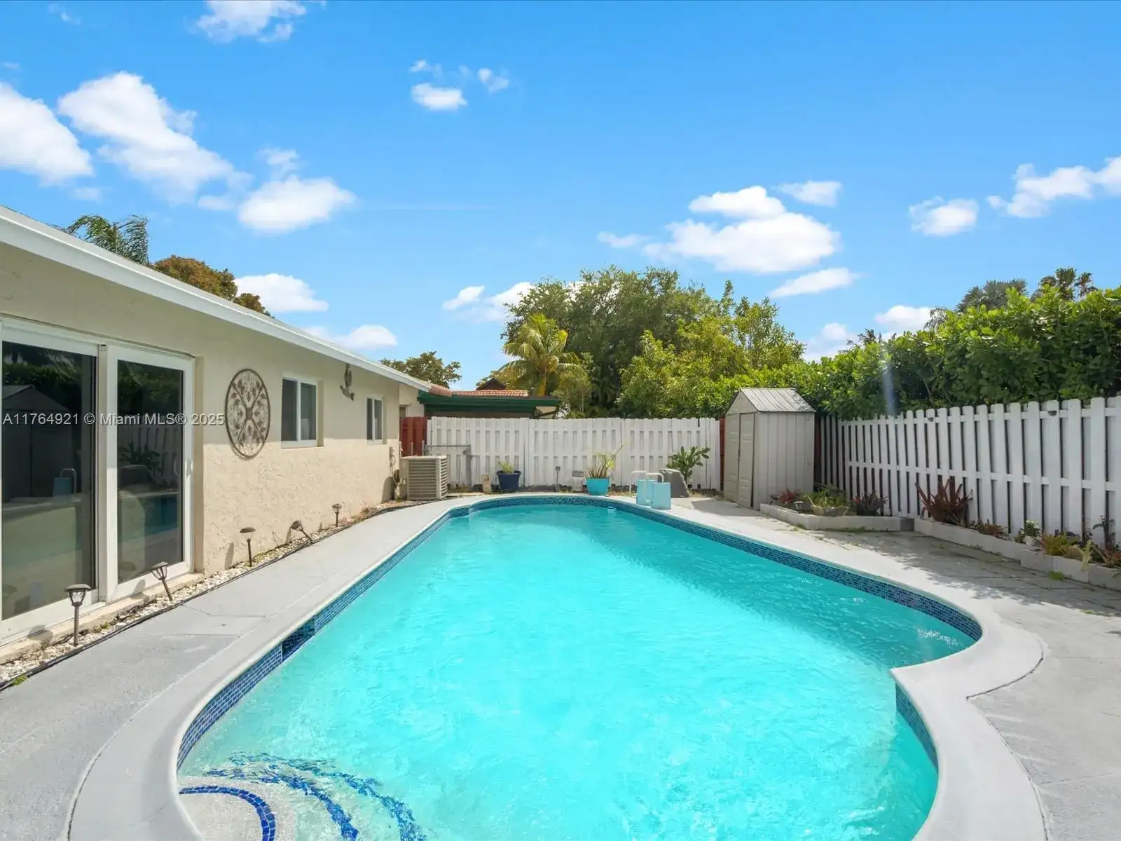 9620 NW 32nd Mnr, Sunrise FL 33351 photo 5