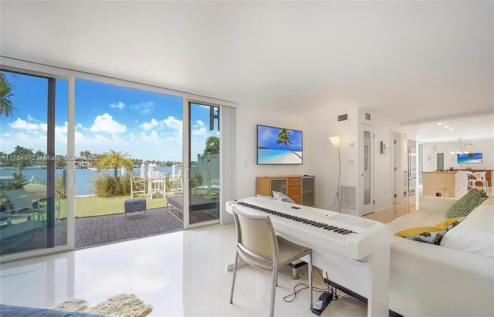 405 N Hibiscus Dr # 110, Miami Beach FL 33139 photo 2