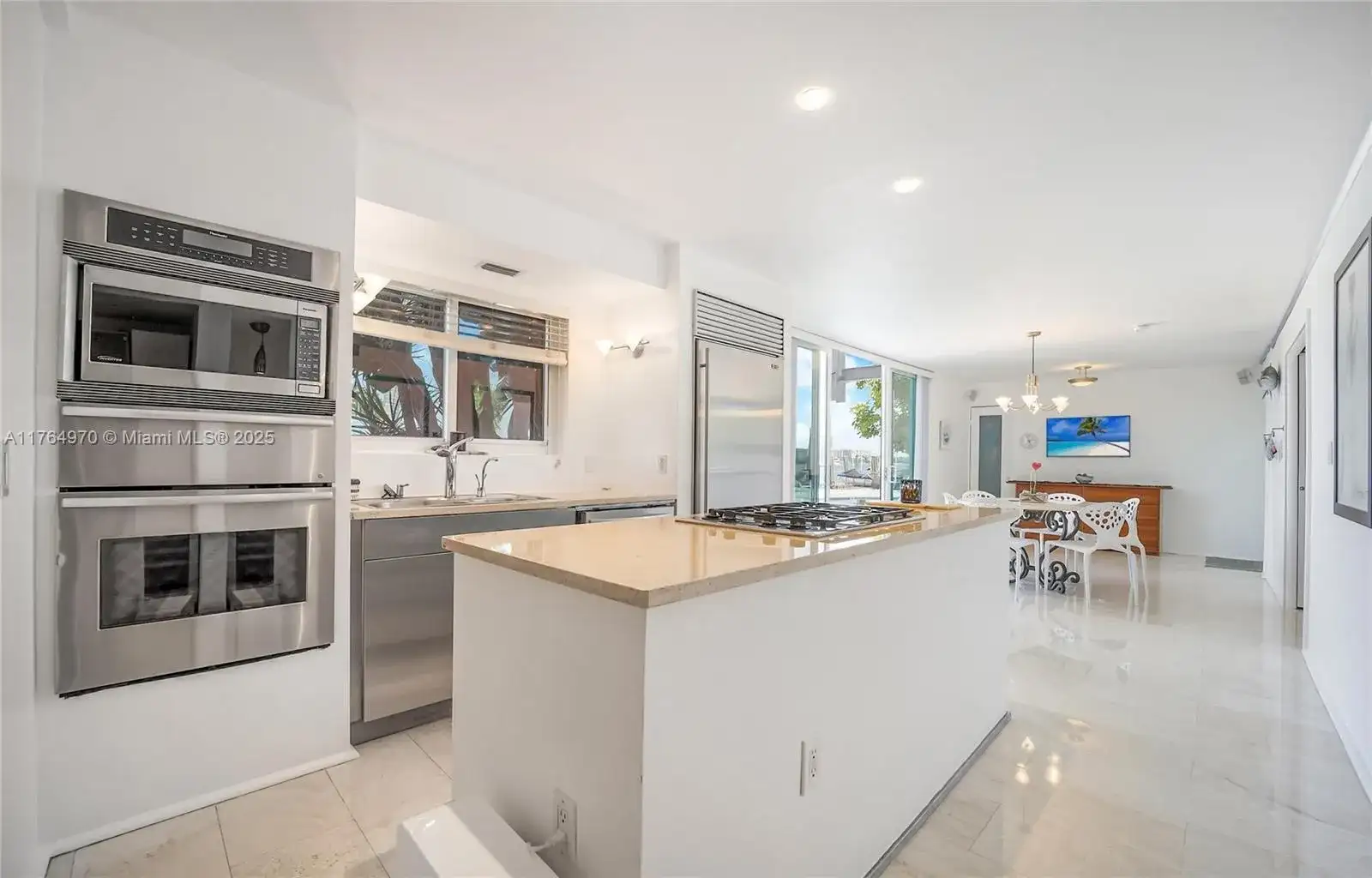 405 N Hibiscus Dr # 110, Miami Beach FL 33139 photo 3