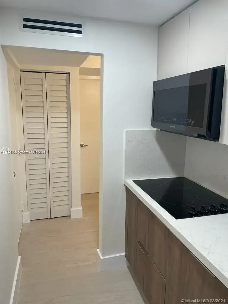 1720 NW N River Dr # 503, Miami FL 33125 photo 4