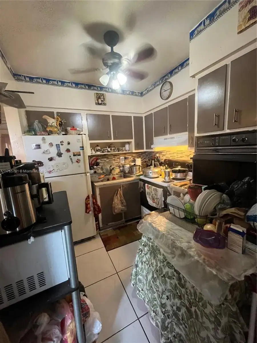 12665 NE 16th Ave # 15, North Miami FL 33161 photo 4