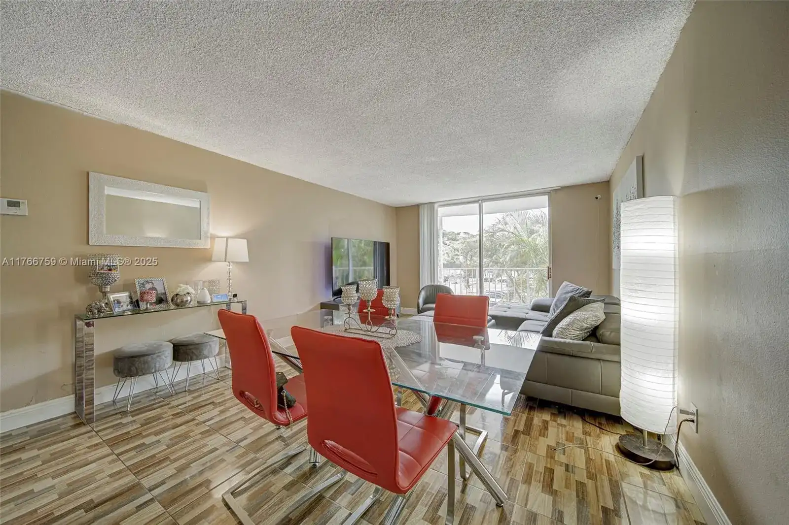 494 NW 165th St Rd # 205, Miami FL 33169 photo 3
