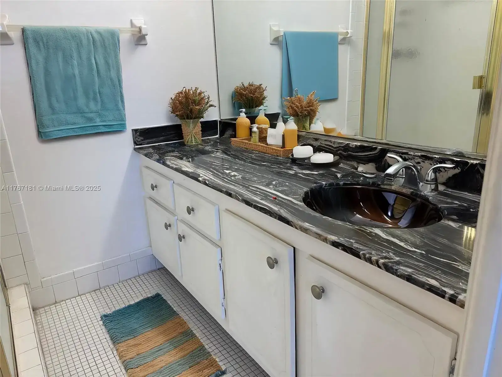 6350 NW 62nd St # 211, Tamarac FL 33319 photo 5
