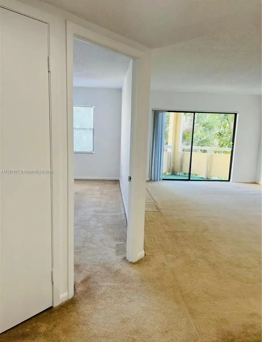 8290 Lake Dr # 310, Doral FL 33166 photo 4