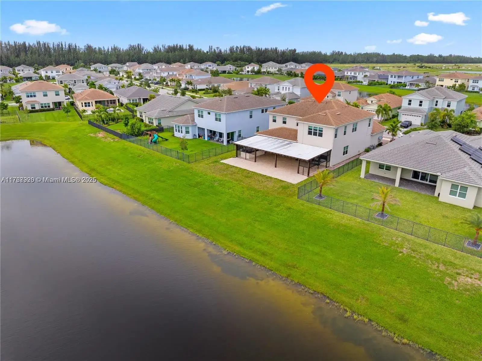 5907 Jasmine Ln, Westlake FL 33470 photo 3