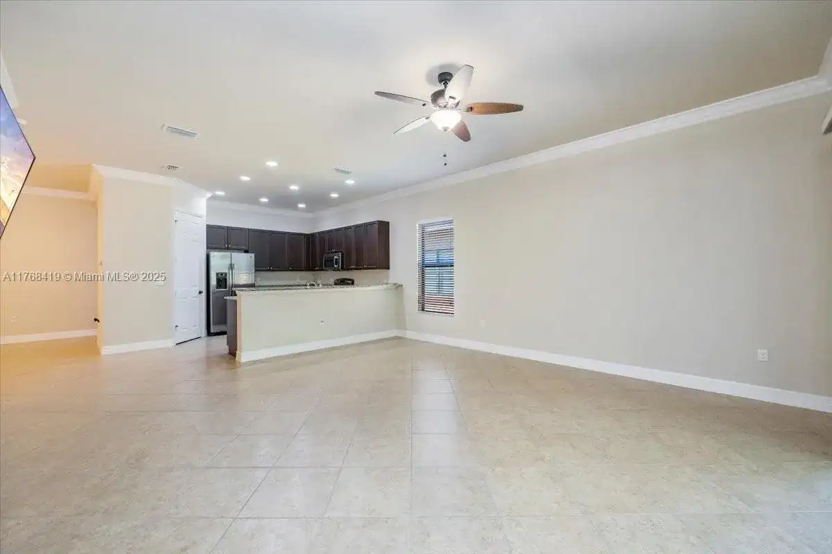 13458 Sumter Lane, Naples FL 34109 photo 4