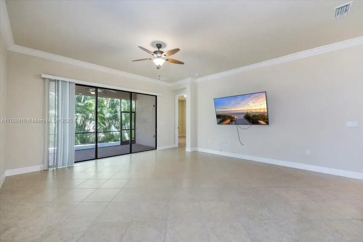 13458 Sumter Lane, Naples FL 34109 photo 5