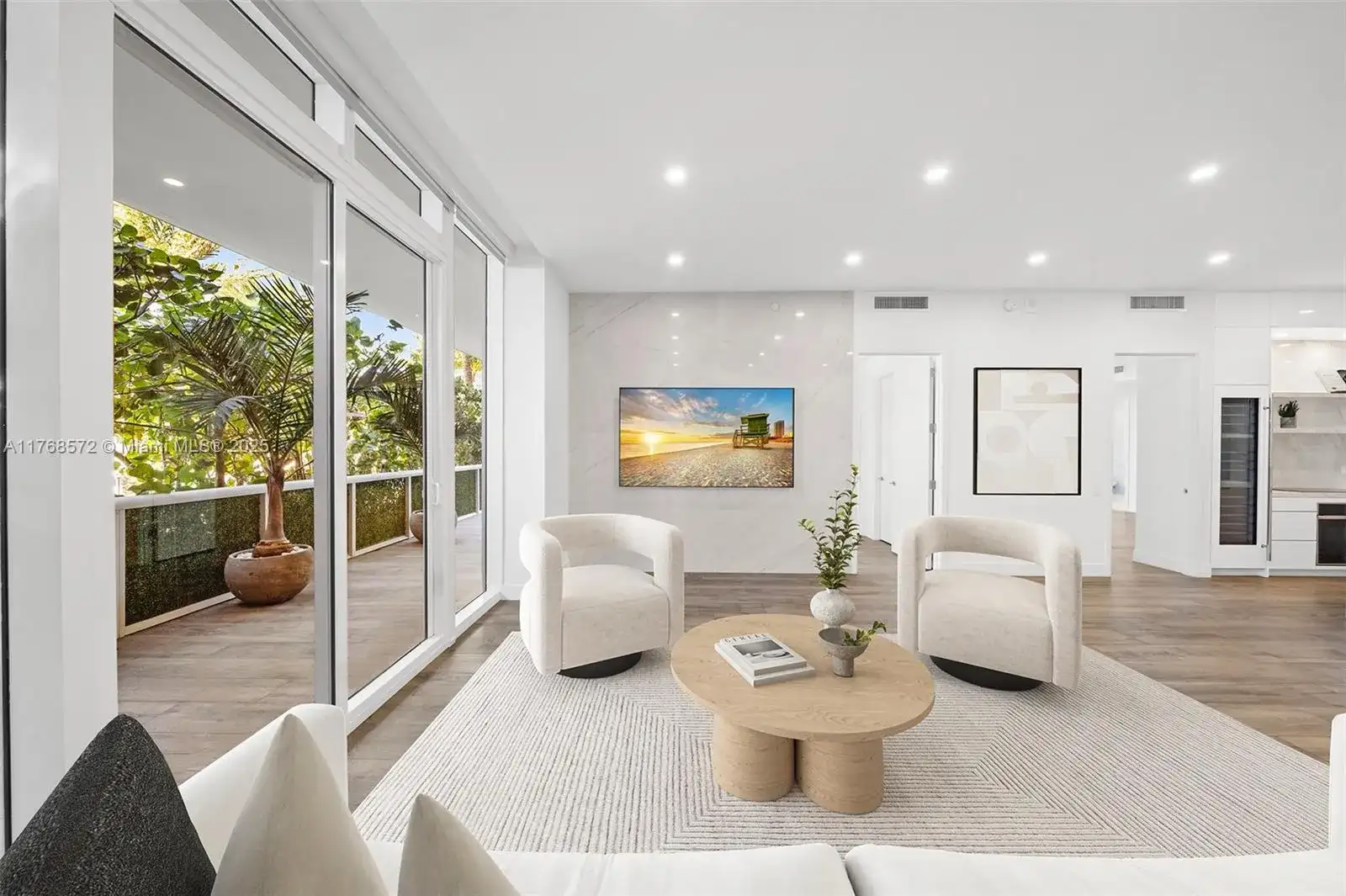 450 Alton Rd # 602, Miami Beach FL 33139 photo 4