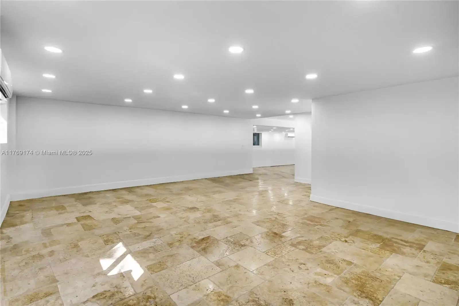 6300 SW Mitchell Drive, Coral Gables FL 33158 photo 4