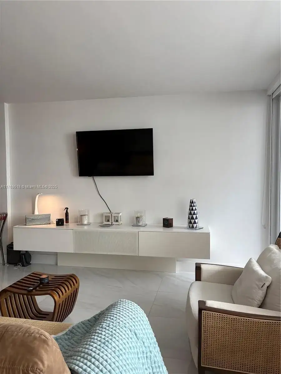 100 LINCOLN RD # 1128, Miami Beach FL 33139 photo 2