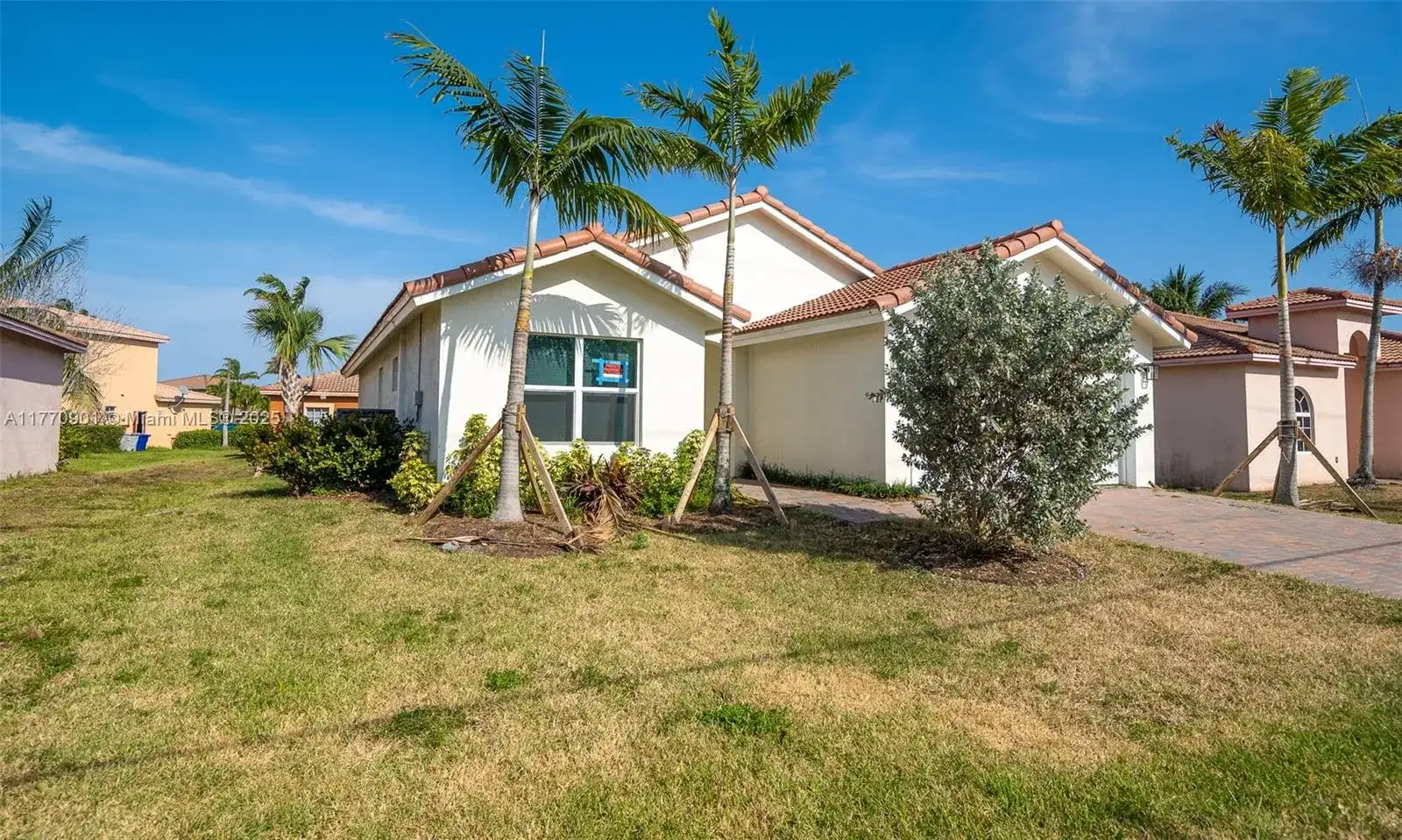 650 NW 21st Ave, Pompano Beach FL 33069 photo 2