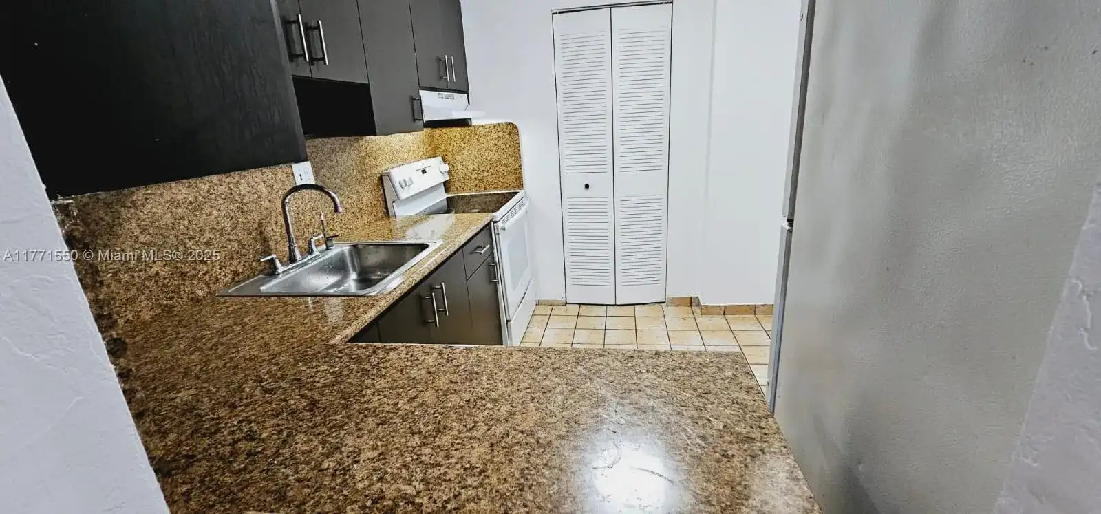 7960 N Colony Cir N # 309, Tamarac FL 33321 photo 5