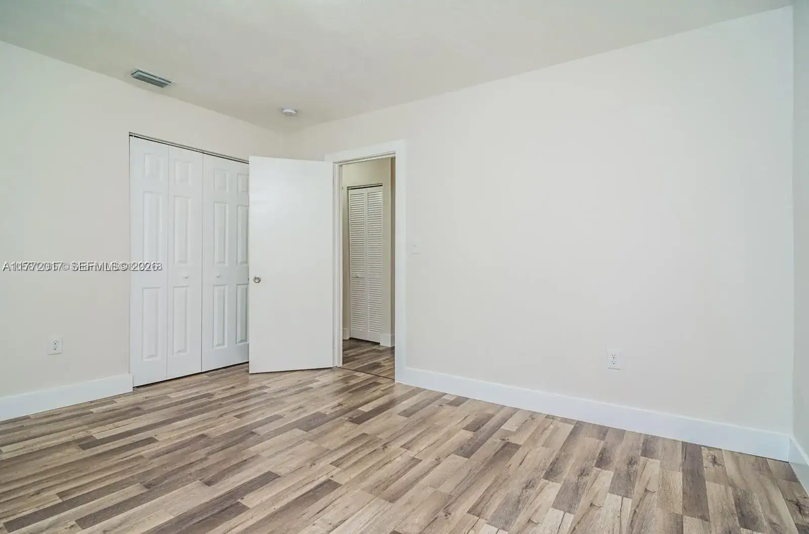2542 Fillmore St, Hollywood FL 33020 photo 5