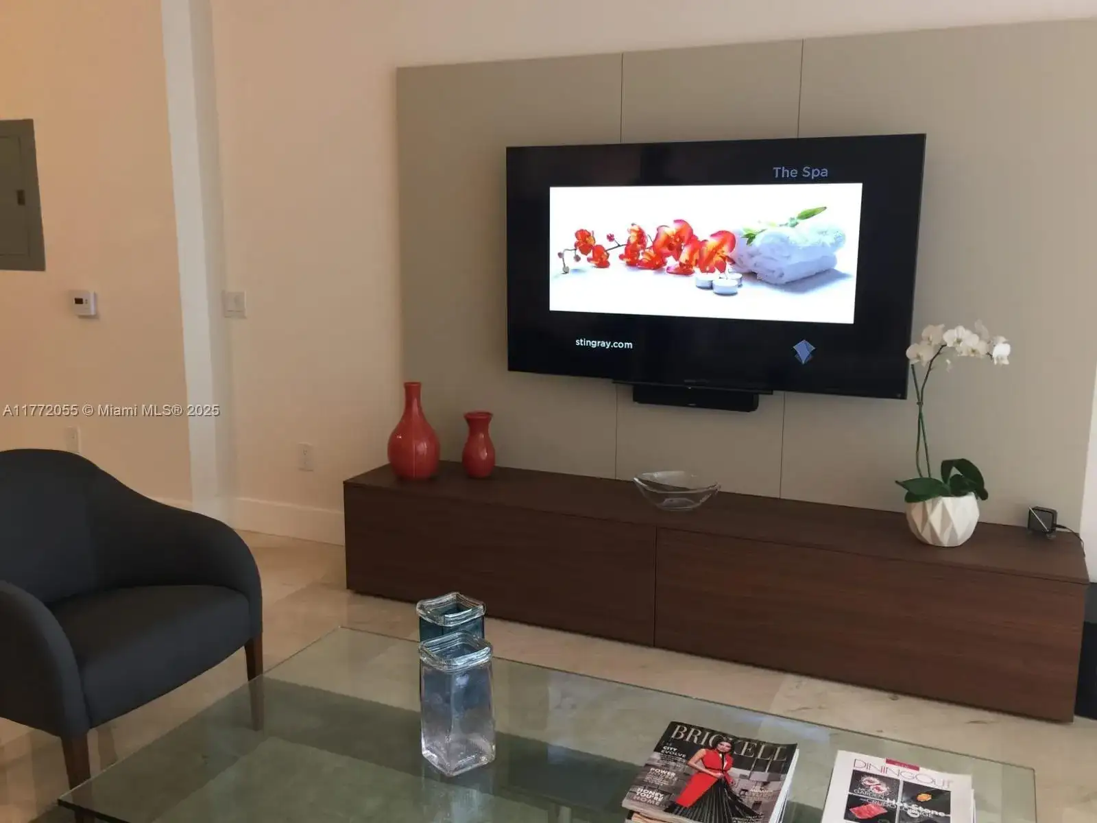 1300 Brickell Bay Dr # 1107, Miami FL 33131 photo 3