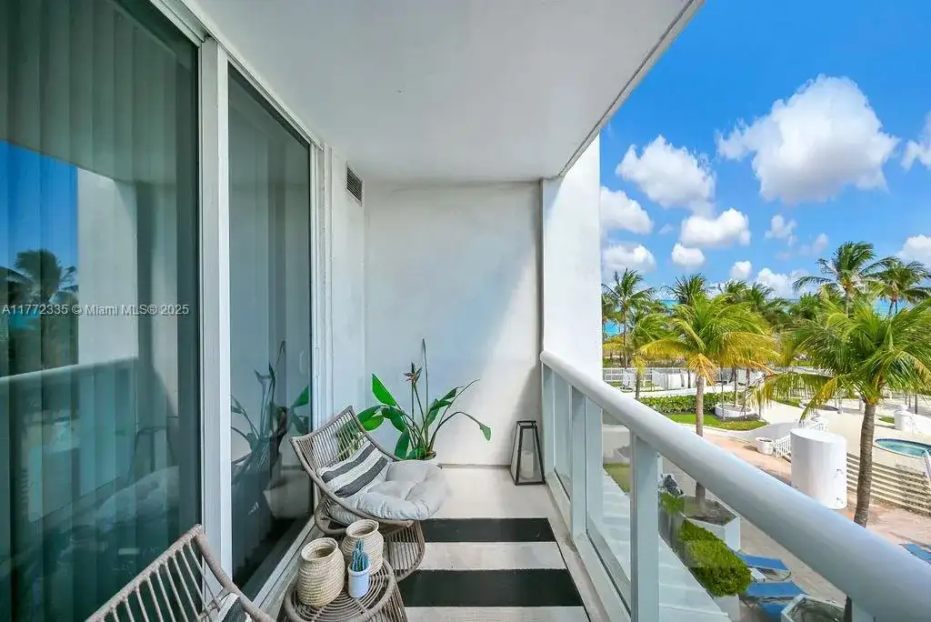 10275 Collins Ave # 312, Bal Harbour FL 33154 photo 3