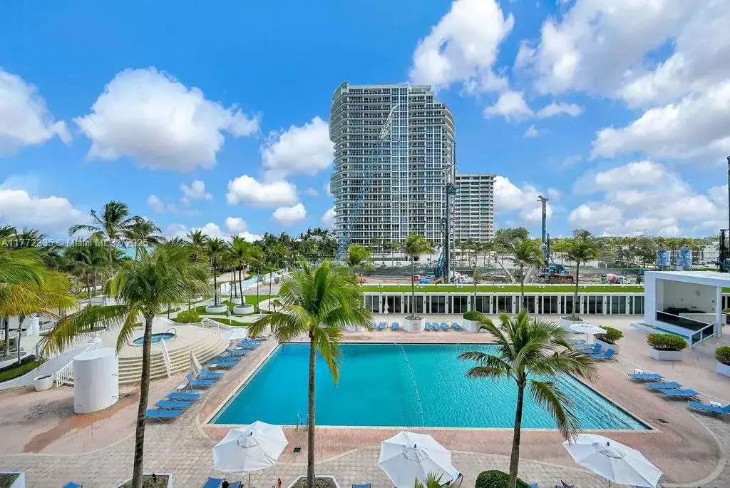 10275 Collins Ave # 312, Bal Harbour FL 33154 photo 4