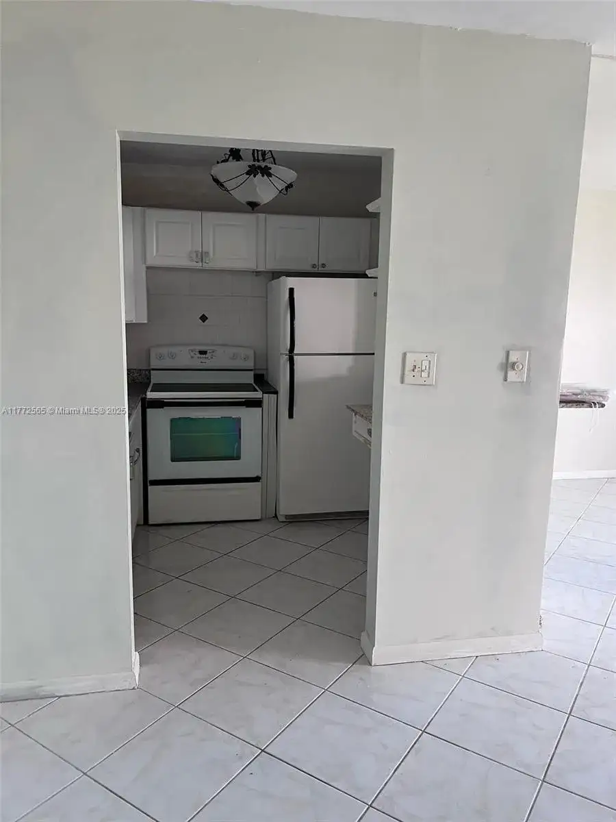 90 Fanshaw C # 90, Boca Raton FL 33434 photo 5