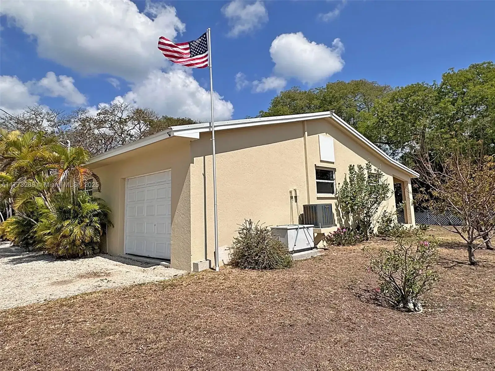 28 Bonefish Ave, Key Largo FL 33037 photo 3