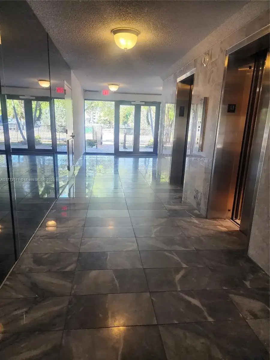 12500 NE 15th Ave # 112, North Miami FL 33161 photo 5