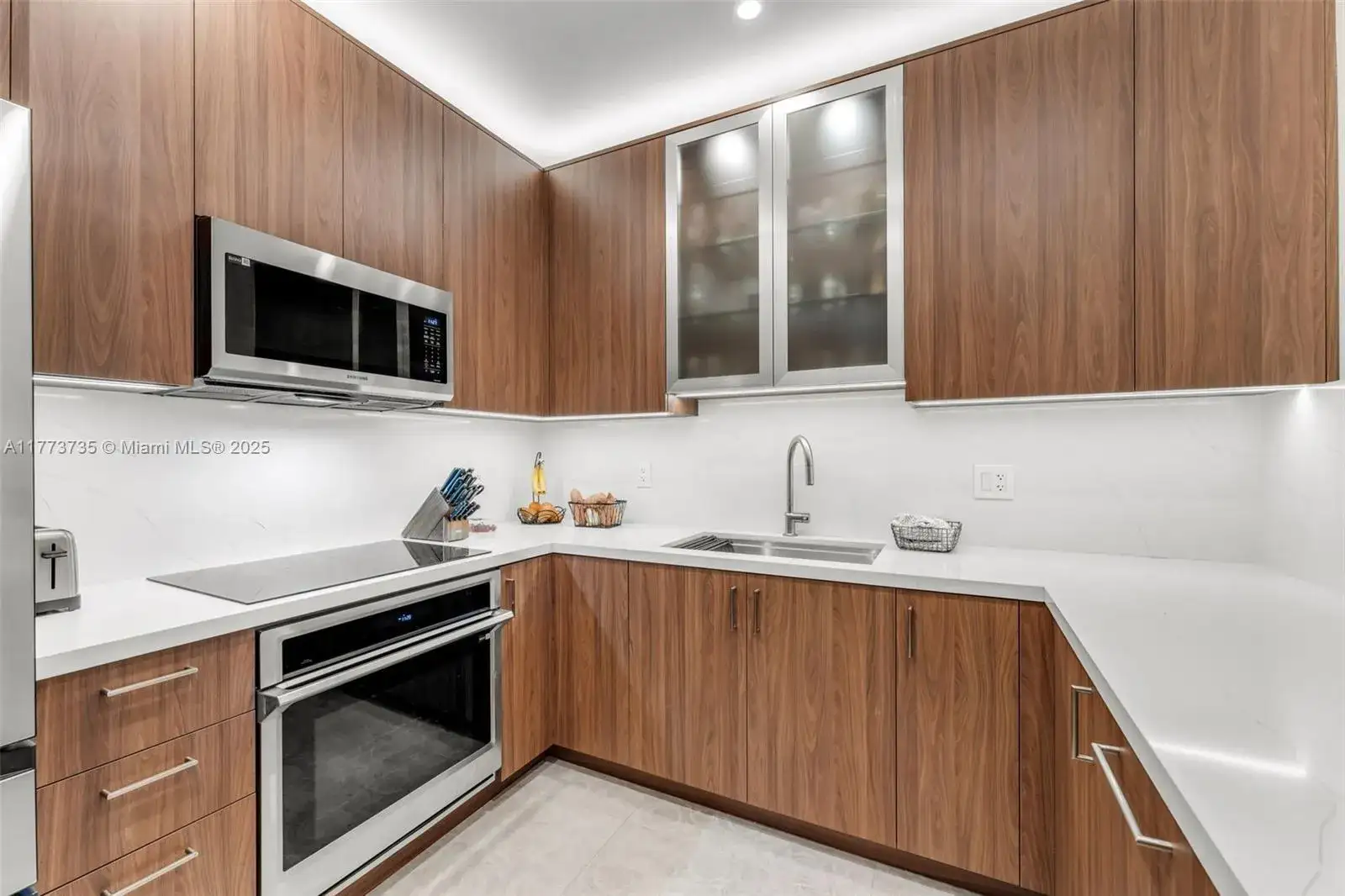 443 Coral Way # 10, Coral Gables FL 33134 photo 4