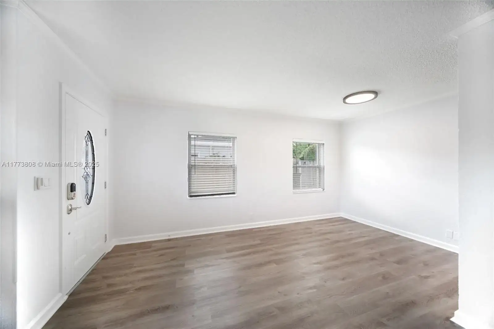 621 Hudson Rd, West Palm Beach FL 33405 photo 4