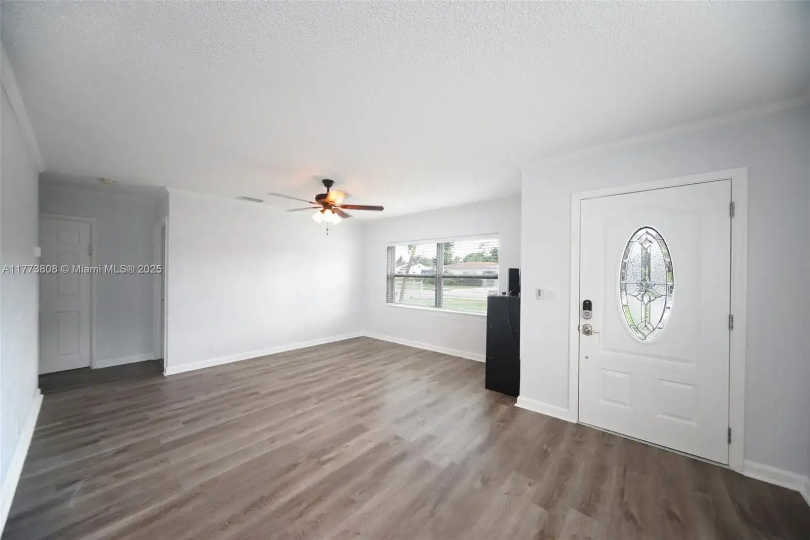 621 Hudson Rd, West Palm Beach FL 33405 photo 5