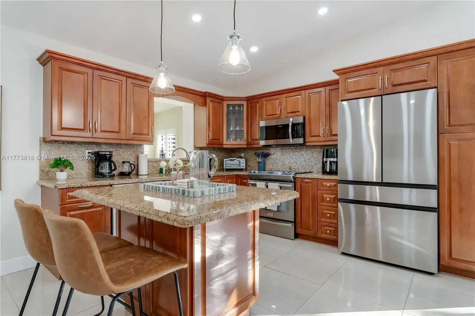 14517 SW 98th Ter, Miami FL 33186 photo 2