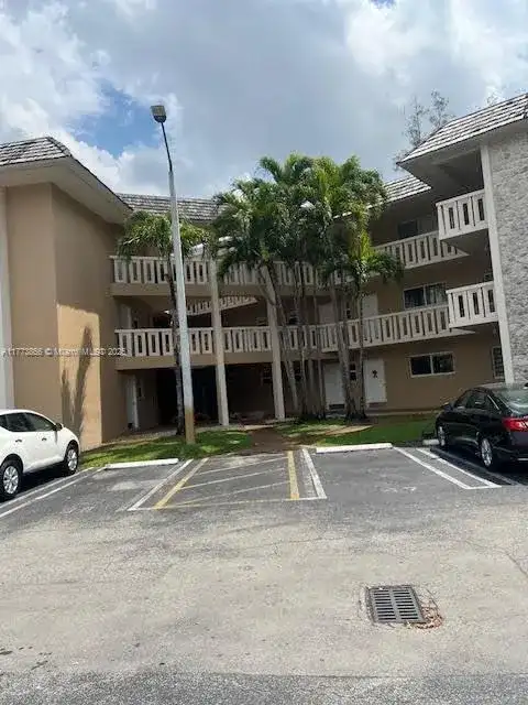 7430 Miami Lakes Dr # E110, Miami Lakes FL 33014 photo 4