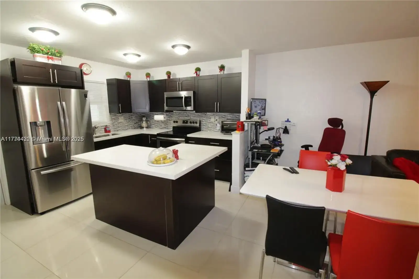 19143 NW 35th Ave, Miami Gardens FL 33056 photo 3